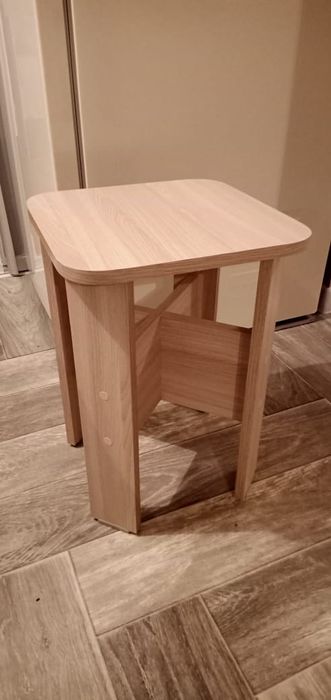 Продам табуретки