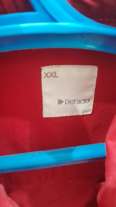 Продам джинсовую куртку