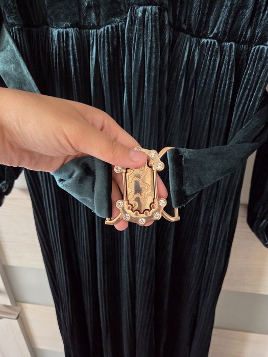 Срочно продам платье