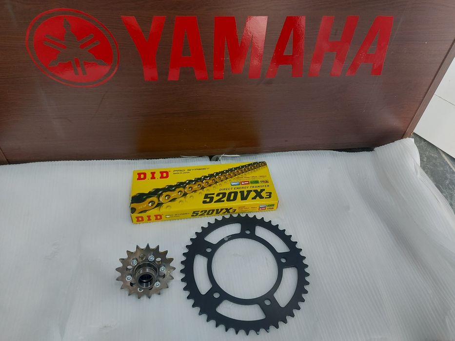 Пиньони и верига за T-max530 (2012-2016)