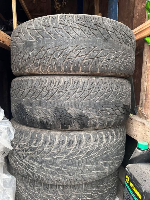 Продам зимнюю резину