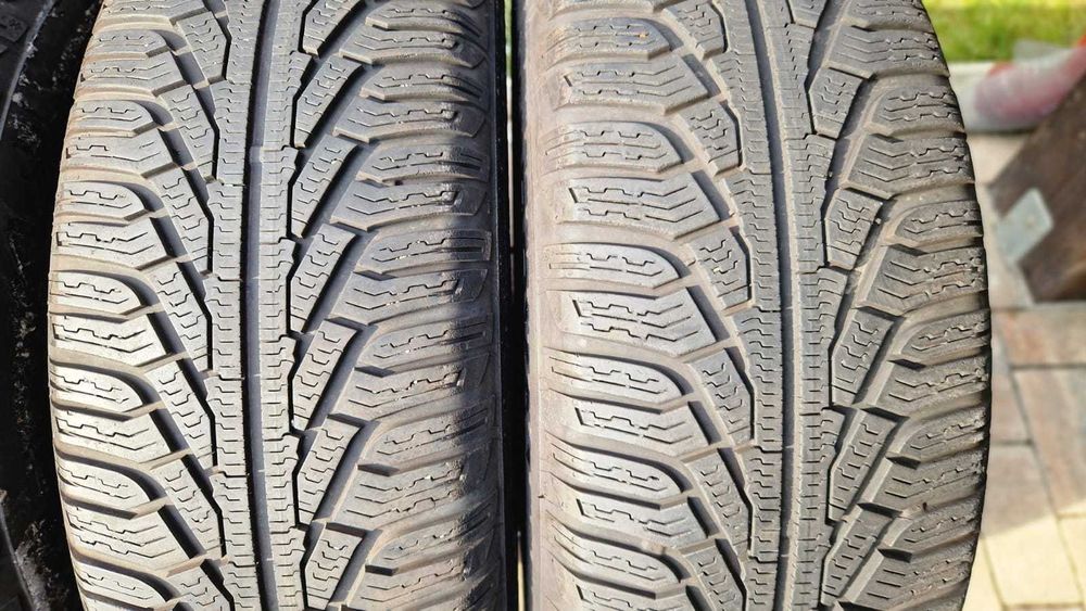 Anvelope iarna 225 65 R 17 Uniroyal