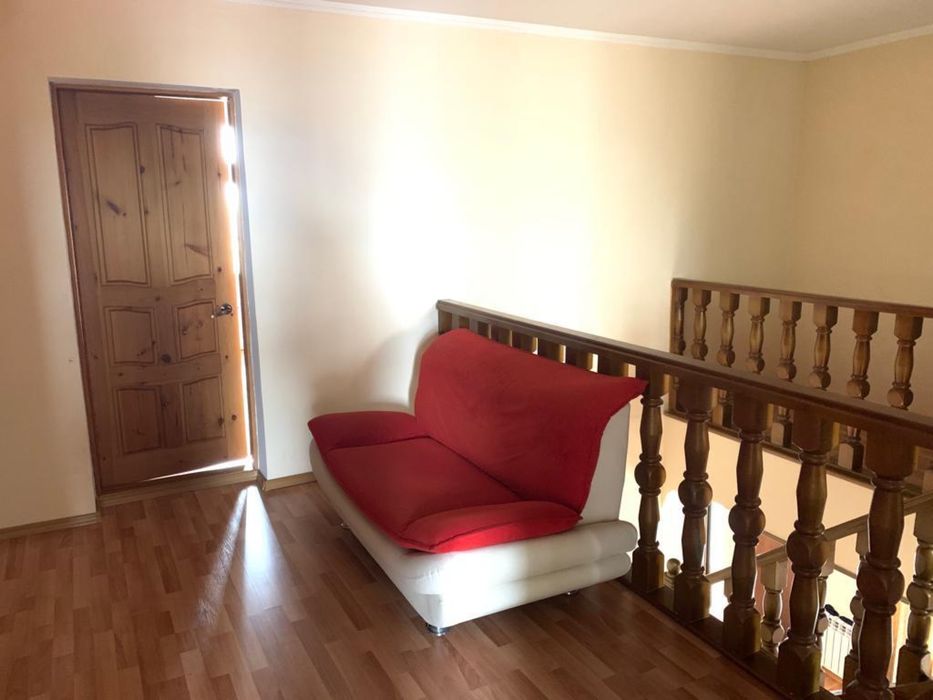 Уютный коттедж для семьи