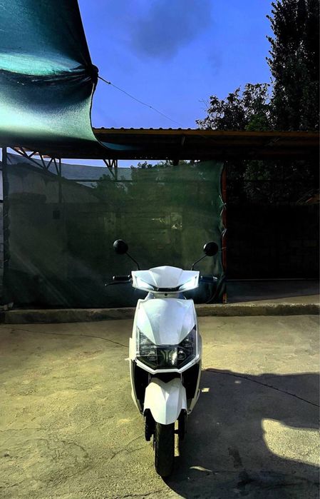 skuter 10/8 yurishiga gap yo