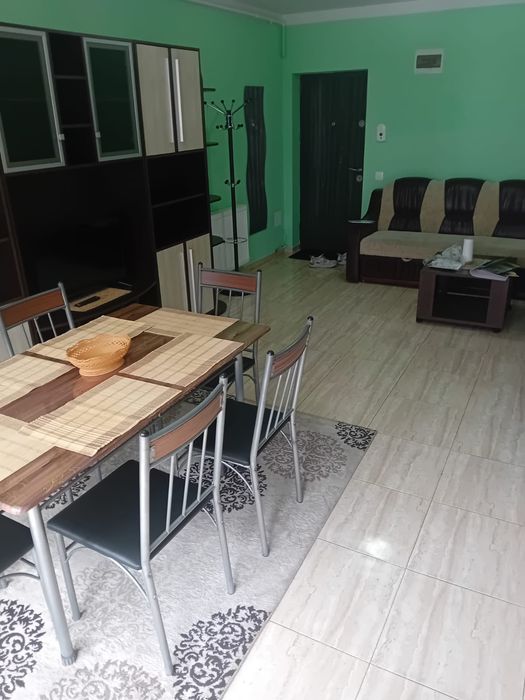 Apartament doua camere  de închiriat