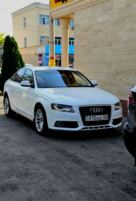 Продам авто Audi A4 1.8 турбо
