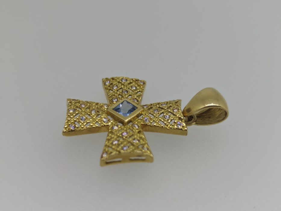 Cruce aur 18k 5.05gr (r)