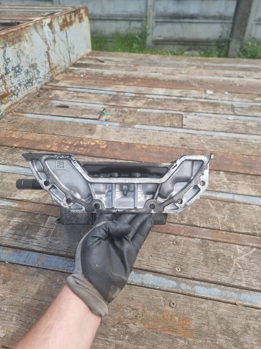 baie ulei 4x4 Mercedes-Benz GLC X253 C253 cod a6540107510