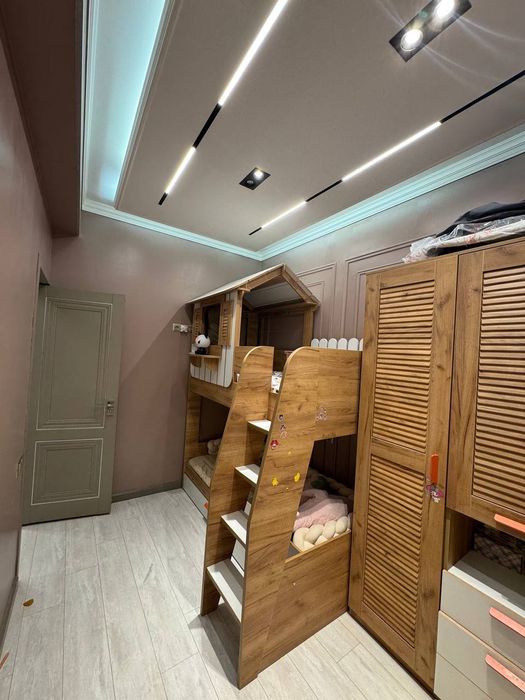 Мукумий кўча, Новза метро 3 хона квартира сотилади