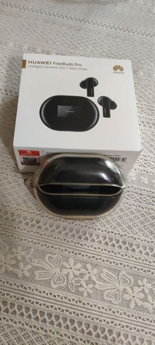 Продам наушники Huawei FreeBuds Pro
