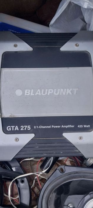 Продается усилитель и 2 колонки