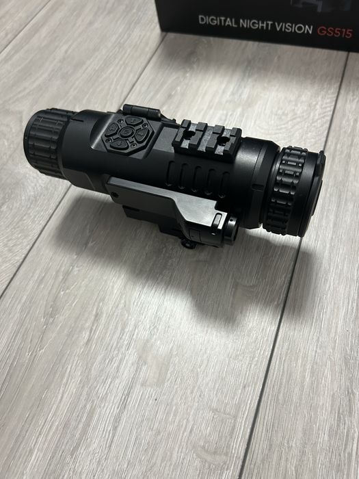 Дневено нощен прицел