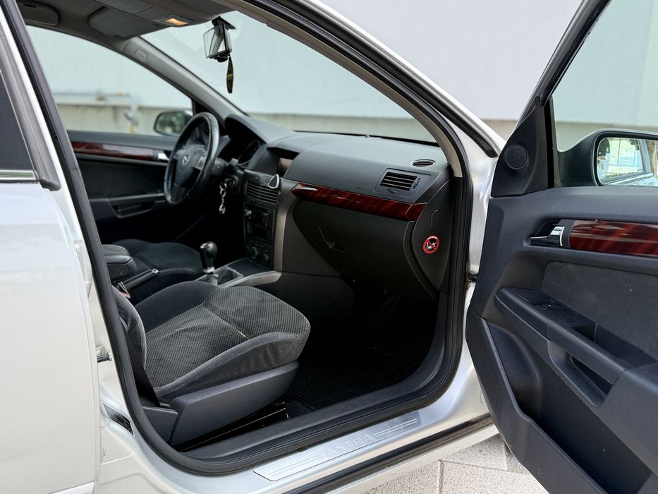 URGENT- Opel Astra H - 1.7 Diesel - Proprietar - Stare Foarte Buna