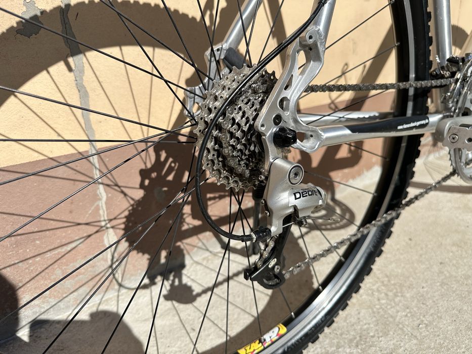 Bicicleta oras DiamnondBack 28 Inch Aluminiu 27 viteze Shimano Deore