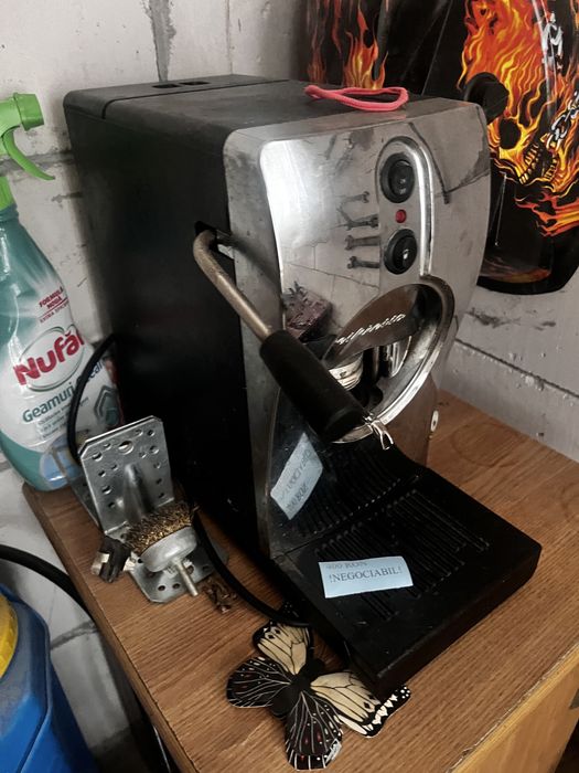 Aparate de cafea si espresoare