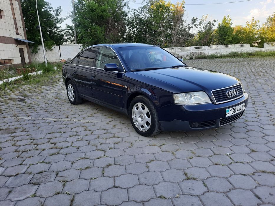 Продаю Ауди А6 2003г V2.4