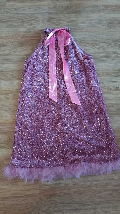 Дамска рокля с пайети