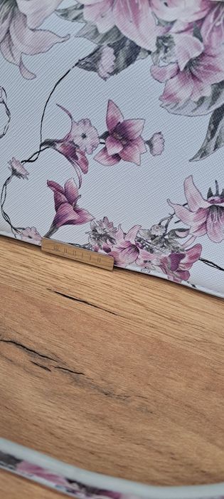 Michael Cors стилна дамска чанта  Louis Vuitton,Dune Lodon,Mohito,