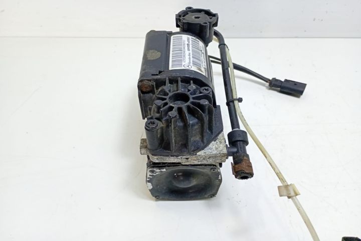Compresor perne 63932002040 Mercedes-Benz Vito W639