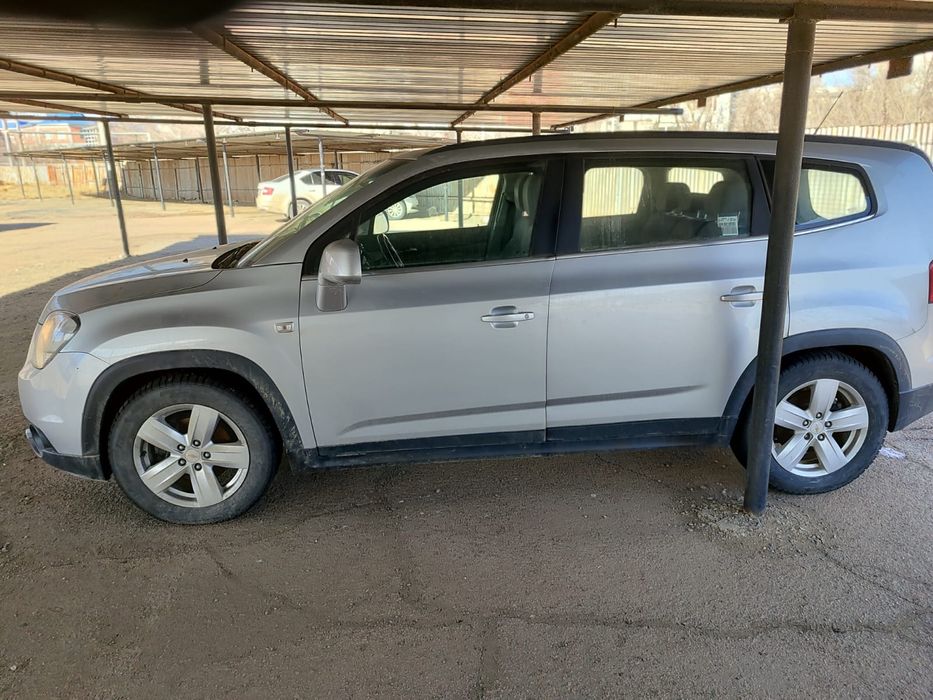 Шевроле Орландо 2013