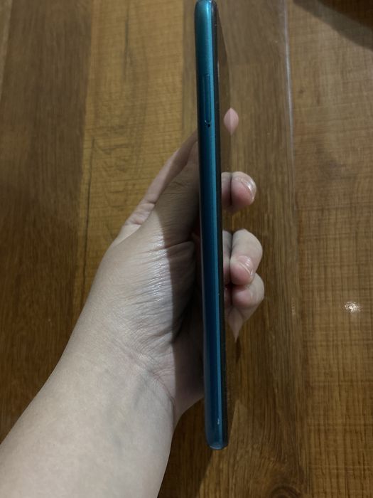 Продам срочно Смартфон Xiaomi Redmi 9