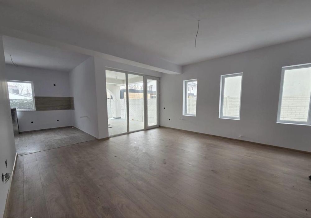 Casa Duplex 4 camere/2 bai Magurele Varteju, 140 m utili,149500€