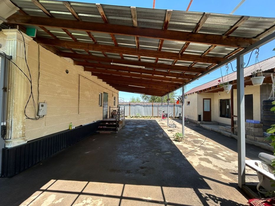 Продам.       дом.