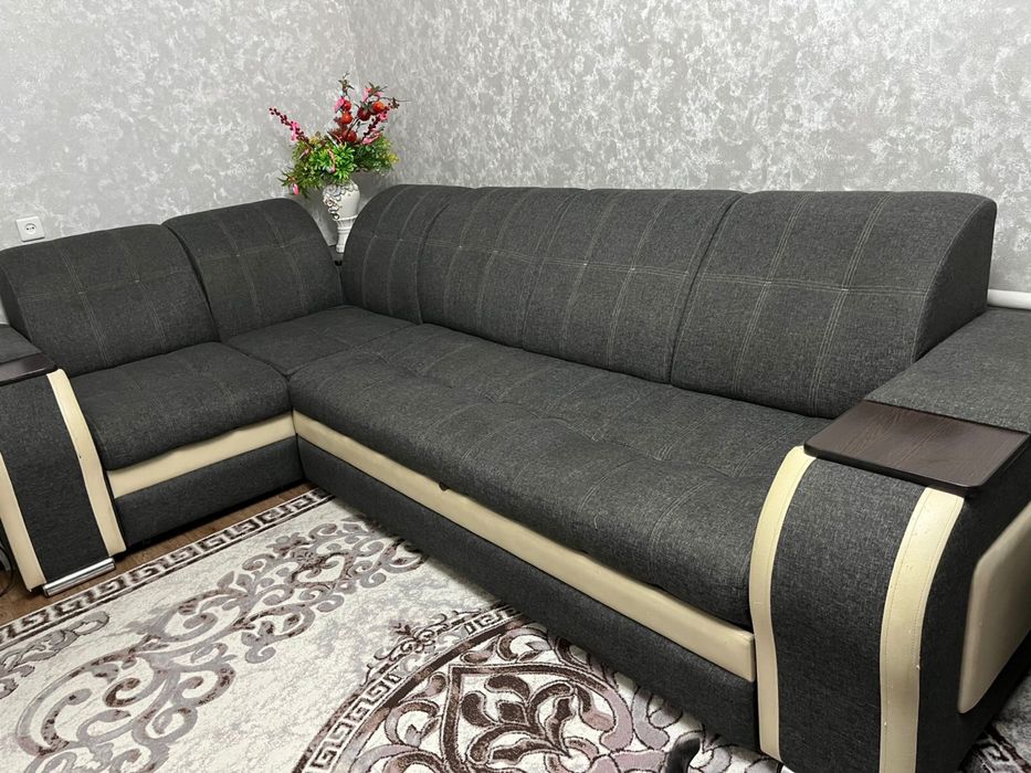 Продам угловой диван