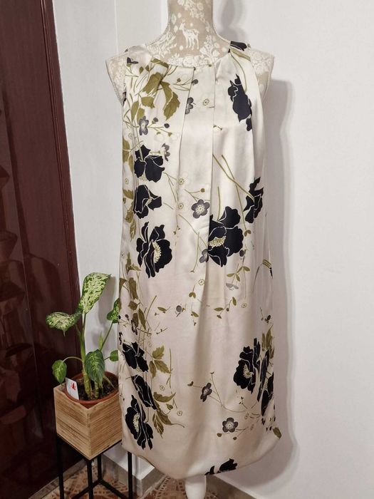 Rochie matase naturala MaxMara - mas M - 320 lei