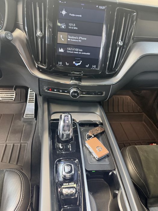 Volvo XC 60 T8 twin engine R design