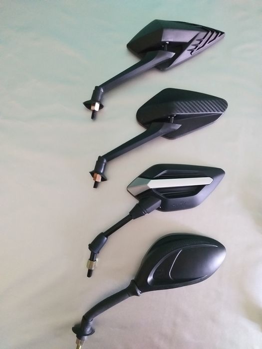 Продаётся боковые зеркала для мото скутеров НОВЫЙ.