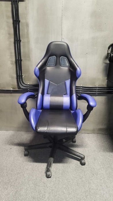 Диваны и  кресла