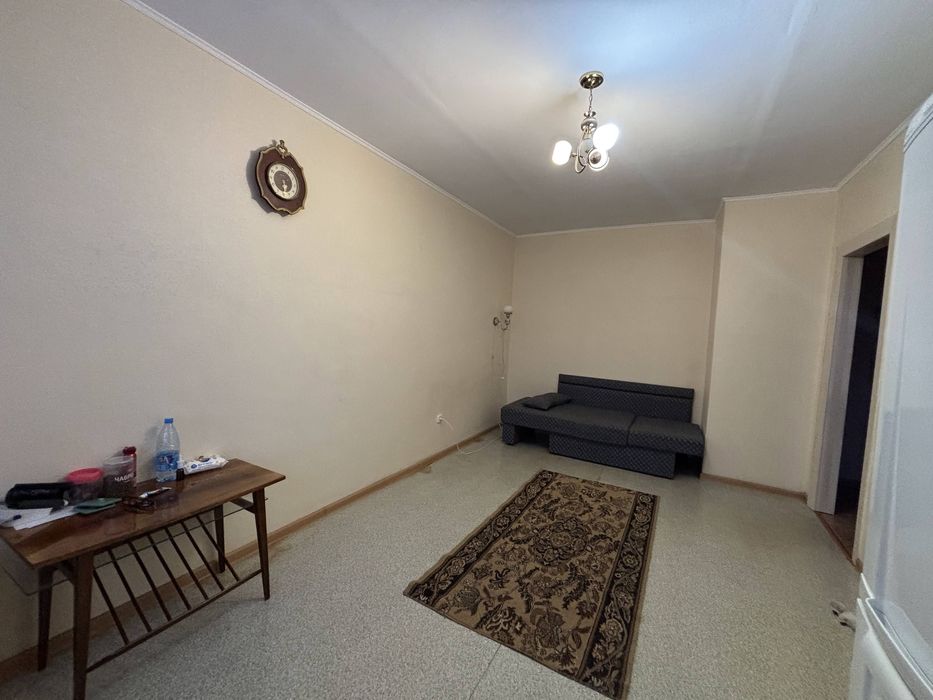 Продам в центре 1 ком квартиру