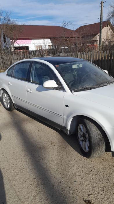 Vand passat b5.5 pentru piese