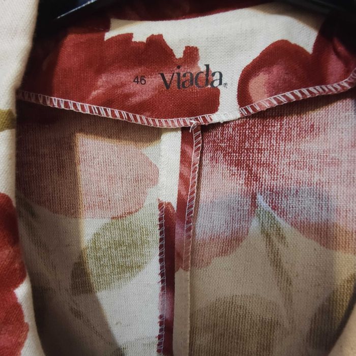 Sacouri elegante, Viada