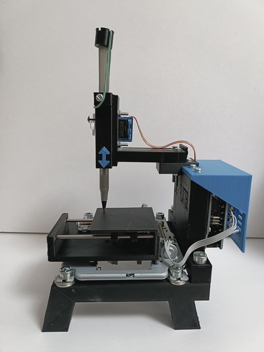 Router CNC cu pix ( plotter)
