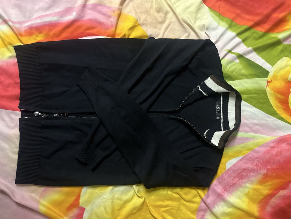 Продам классик барсетки и джемпера