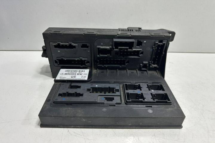 Panou sigurante 2115453101 Mercedes-Benz E-Class W211/S211