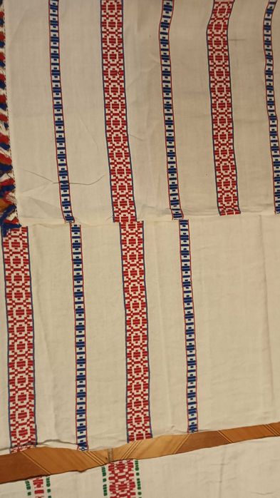 Stergare tradiționale românești din lana țesută in casa