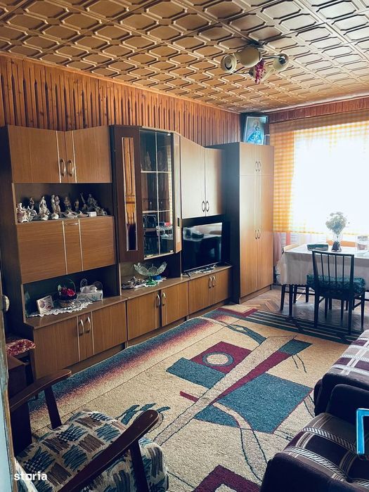 Apartament cu 3 camere – Zona Bulevard Etaj 4/4 -64,5 mp | 2 balcoane — fotografia 3