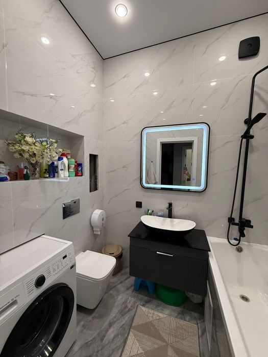 Продам квартиру Айтматова 62