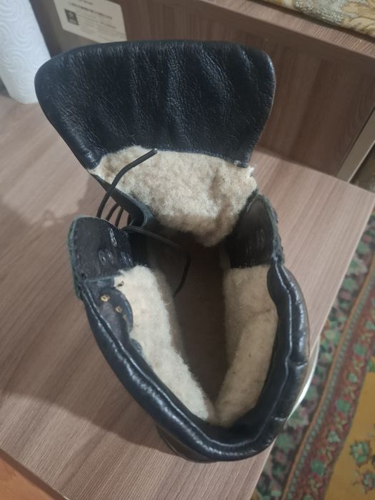 Продам Ботинки фирмы Бутекс