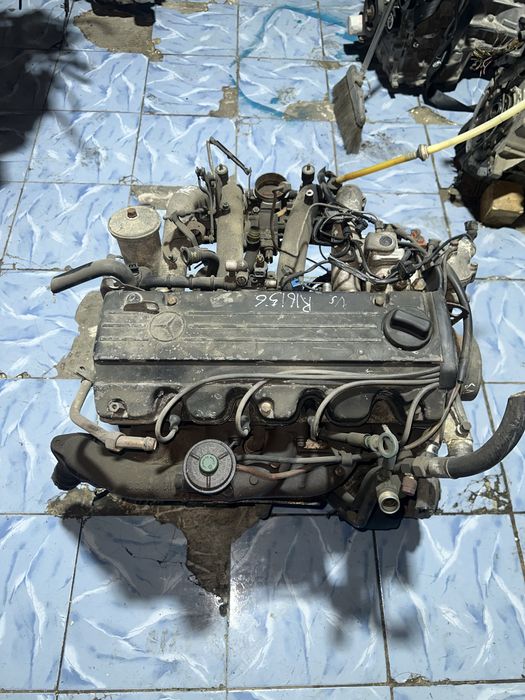 Двигатель mercedes benz m102 2.0l 2.3l