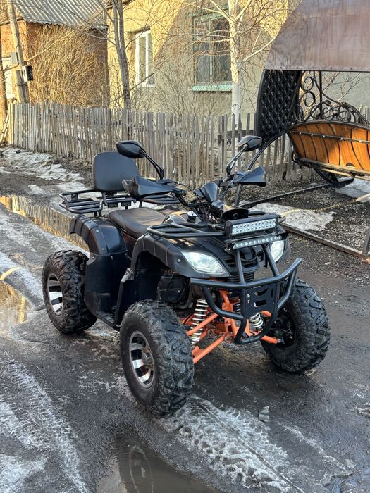продам квадрацикл 250сс