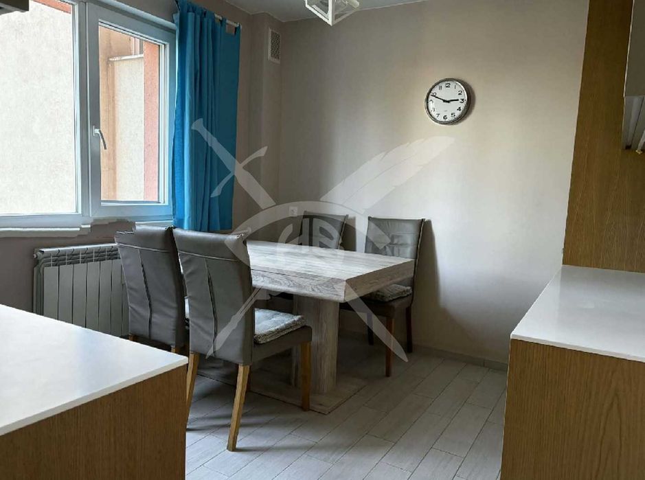 Дава се под наем Тристаен апартамент в София, Мусагеница - 75 кв.м за 698.19 € - Снимка #1