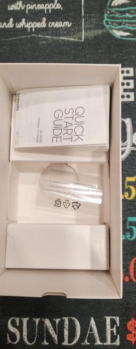 Оригинална Стойка за Кола с Безжично Зареждане Samsung