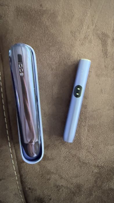 IQOS Iluma i mov + încărcător
