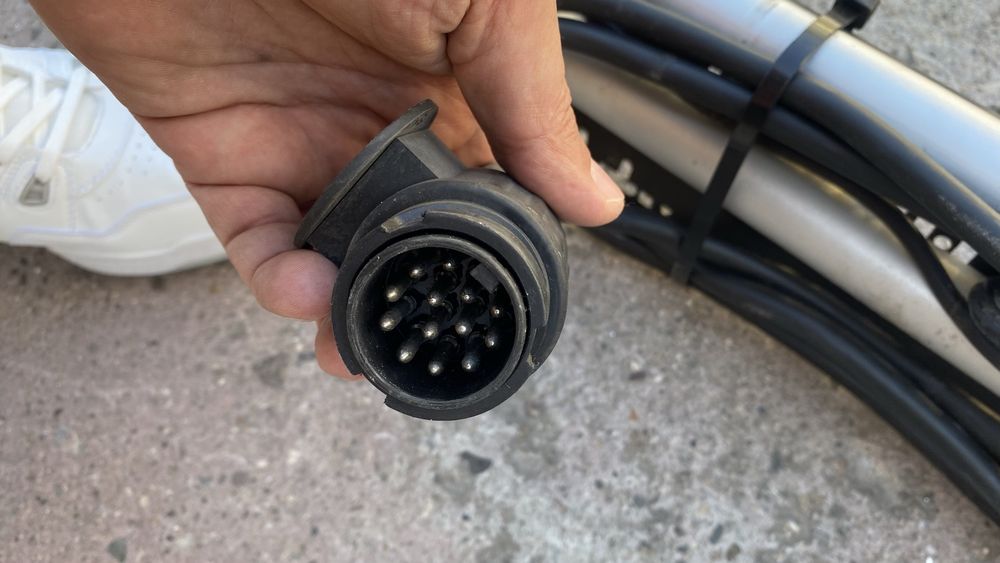 Светлини с основа за ремарке или багажник за велосипеди