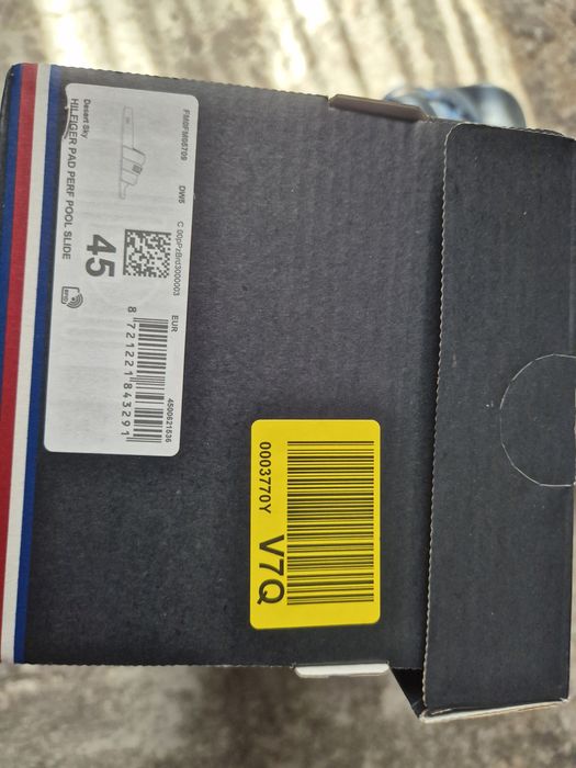 Vand slapi Tommy Hilfiger 45