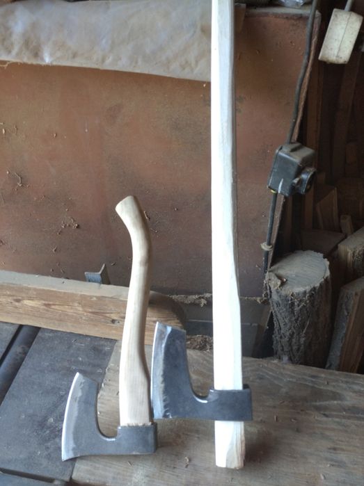 Мотики Чапи брадви